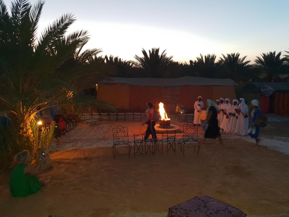 Auberge Sahara Garden Lac Yasmins Exterior photo