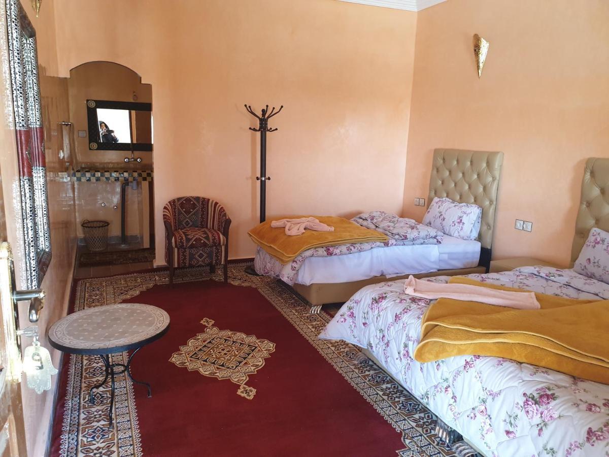 Auberge Sahara Garden Lac Yasmins Exterior photo
