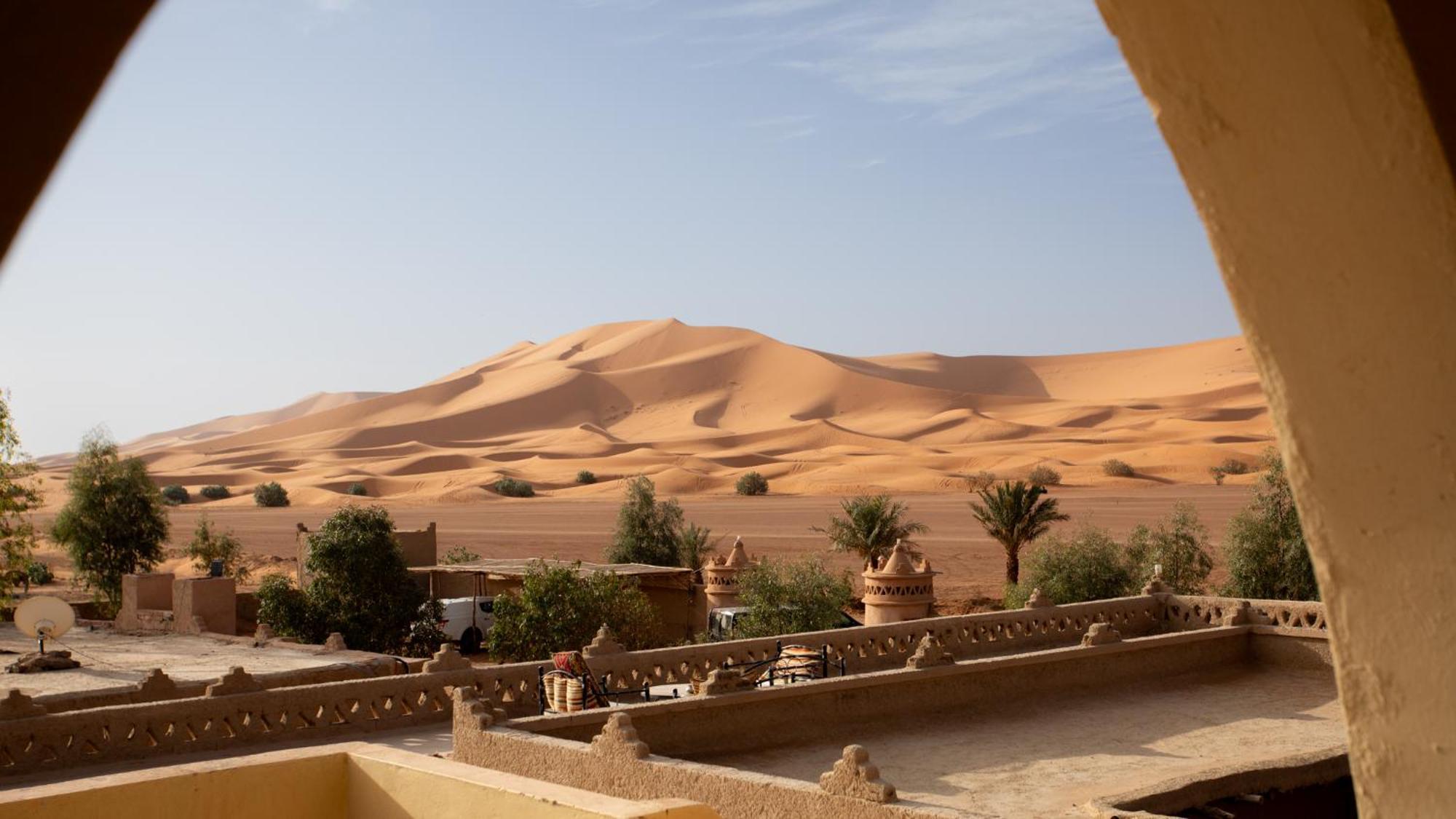 Auberge Sahara Garden Lac Yasmins Exterior photo